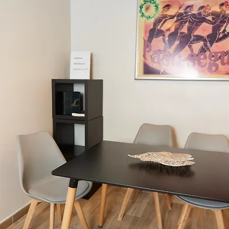 Dos Estaciones - Free Towels, Coffee & Tea, Remote Check-in Albergue Alicante