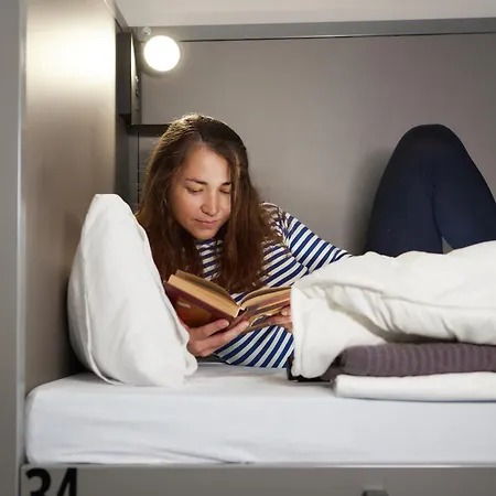 Dos Estaciones - Free Towels, Coffee & Tea, Remote Check-in Hostel